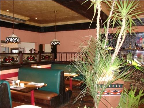 Restaurant friendly atmosphere